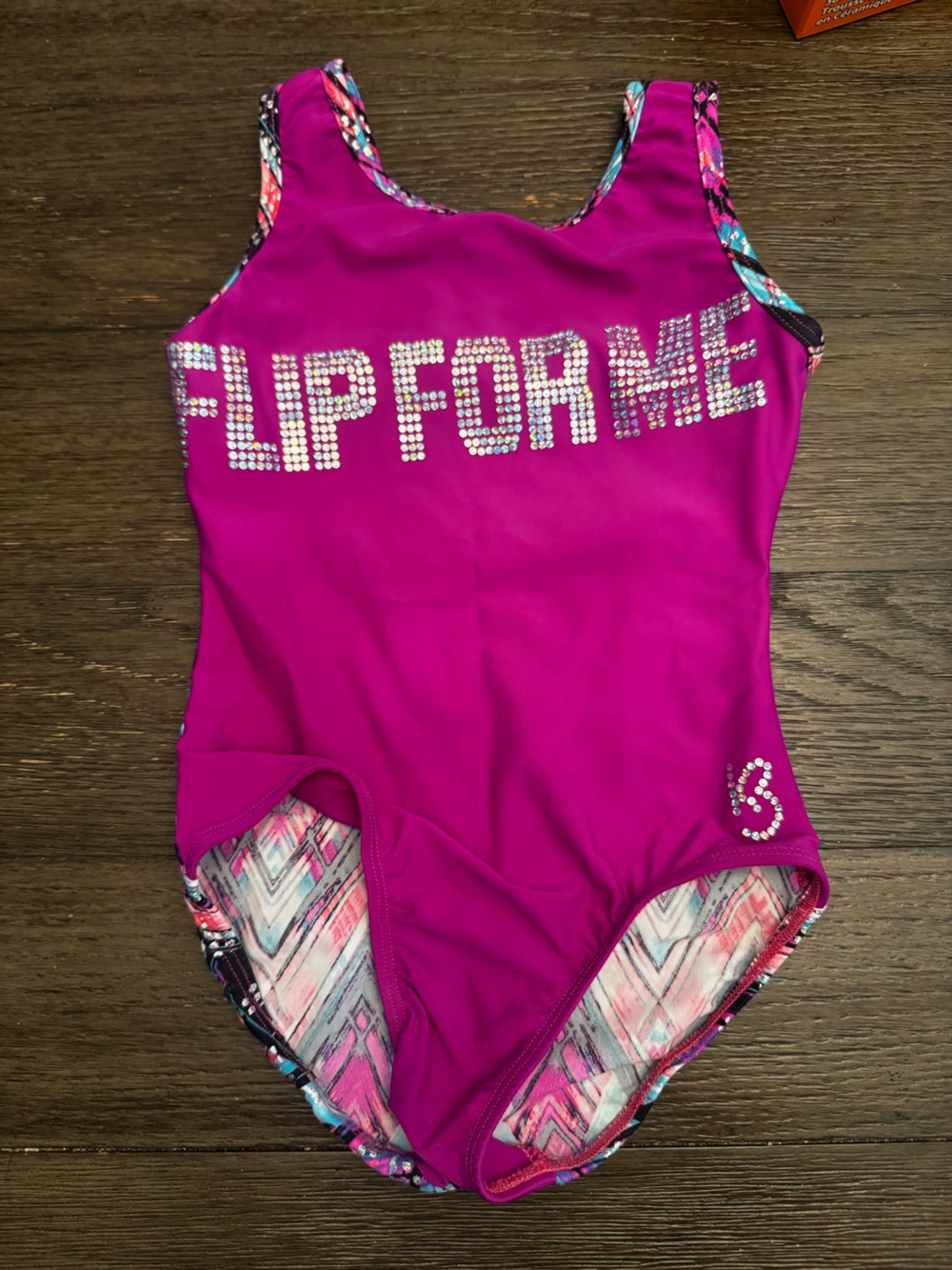 Bee leotard Girls' Fuchsia One-Piece leotard - 'Flip For Me' size 7/8